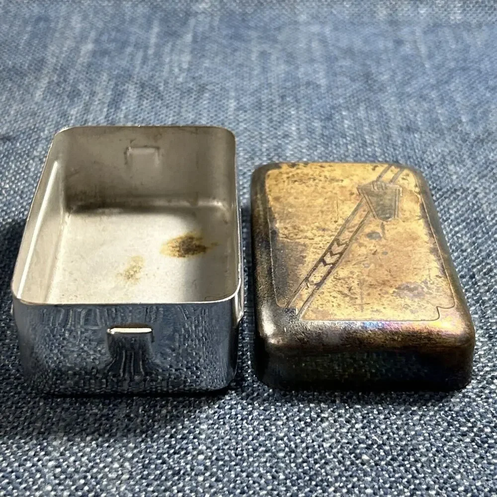Art Deco Mini Pocket Inlaid Metal Cigarette Decorative Ashtray Case Portable
